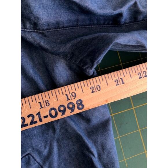 Candie's Womens size Large Lightweight Chambray Zip Jacket Long Sleeves - Picture 5 of 6